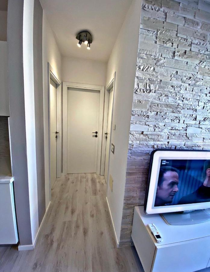 רוזאפינייטה Solmare Apartments - Private Parking - Pool מראה חיצוני תמונה